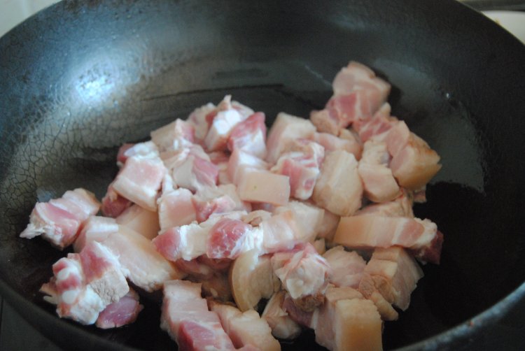 萝卜干炖肉步骤9