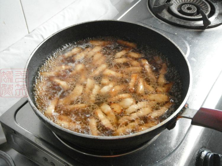 五花肉烧干豆角步骤6