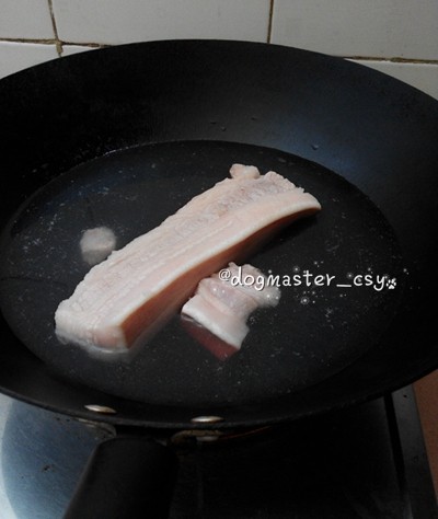千叶豆腐烧肉步骤1