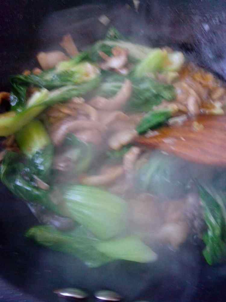 蘑菇炒油菜步骤5
