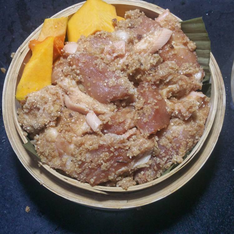 川味红薯南瓜粉蒸肉步骤11