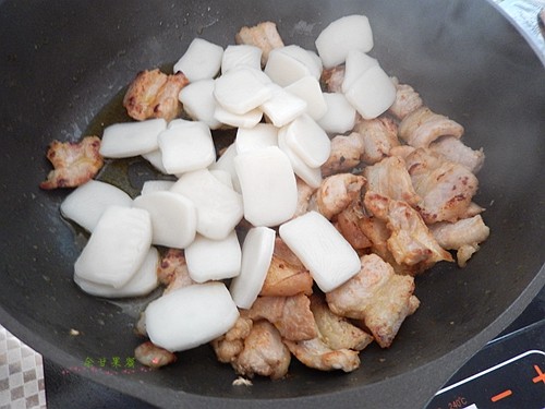 干锅年糕肉片步骤7