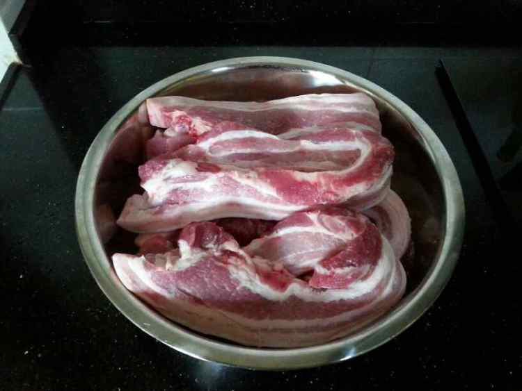 自制晒腊肉步骤1