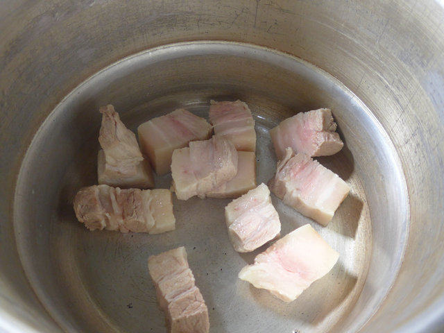 青黄豆五花肉汤步骤4