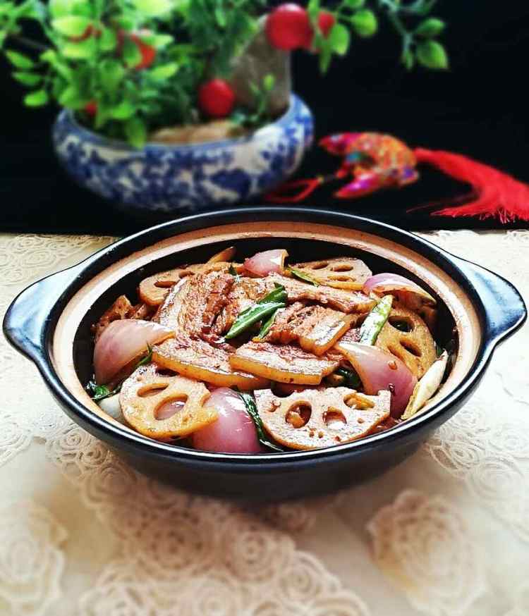 干锅莲藕回锅肉步骤10