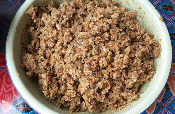鲜肉豆角丝包子步骤7