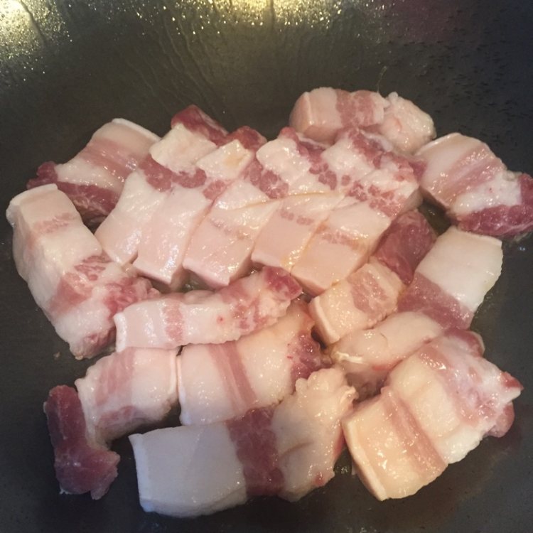 梅菜烧肉步骤4