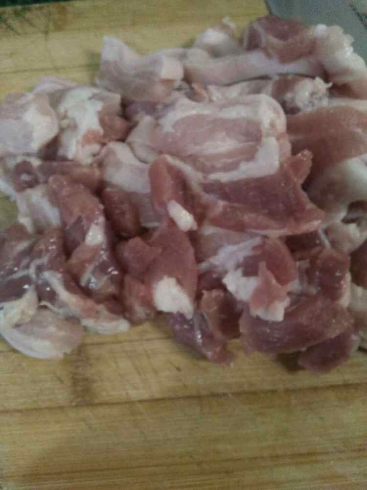 泡菜五花肉步骤2