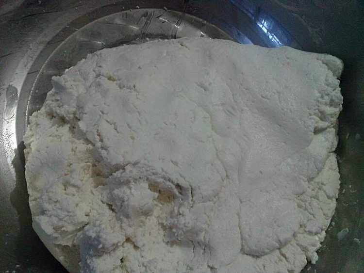 肉末木耳糍粑步骤2