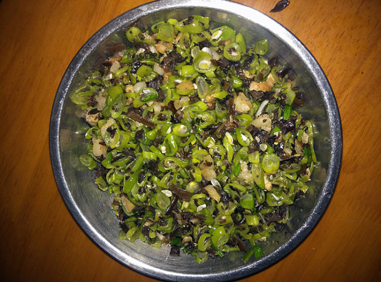 肉末木耳糍粑步骤4