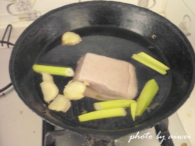 酸菜白肉步骤4
