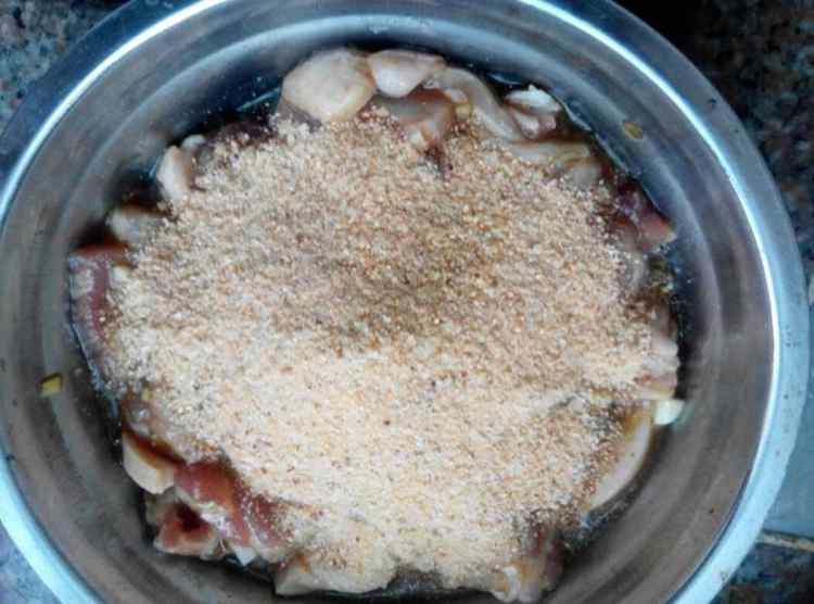 白番薯粉蒸五花肉步骤6