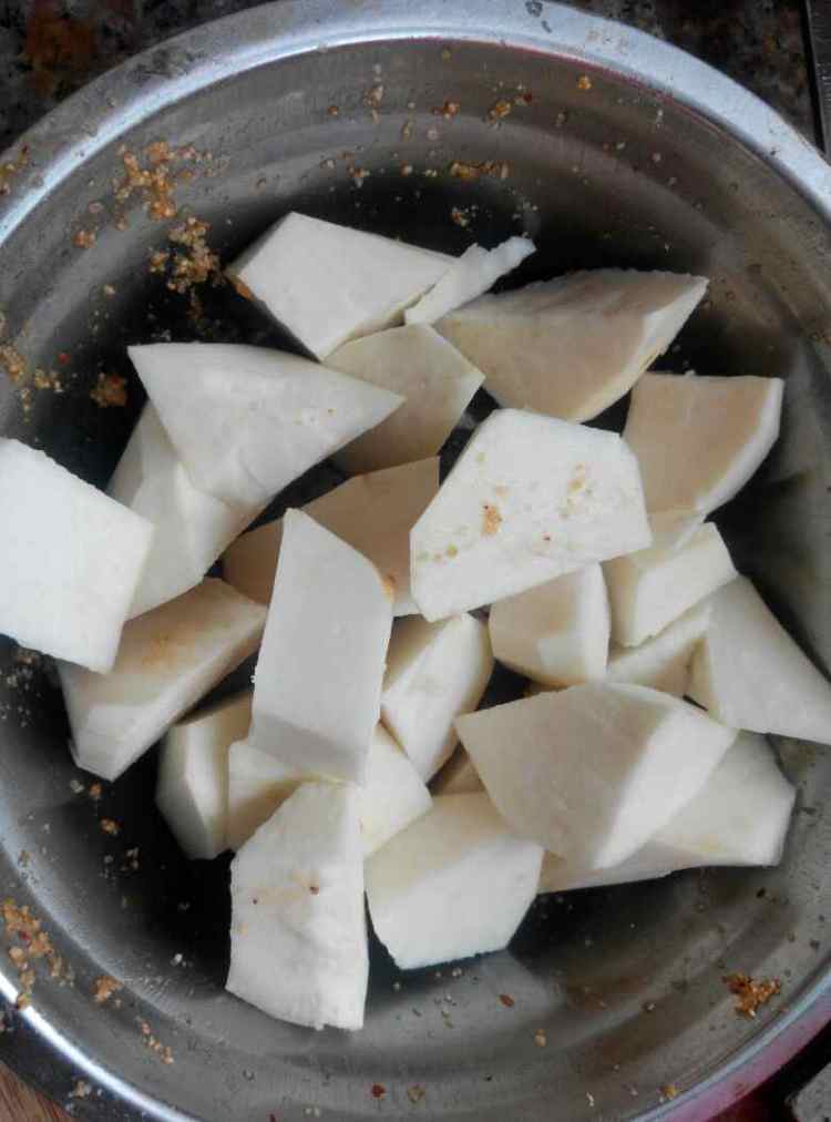 白番薯粉蒸五花肉步骤7