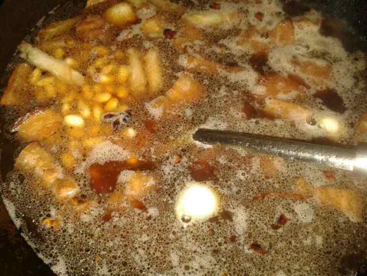 黄豆红烧肉步骤8