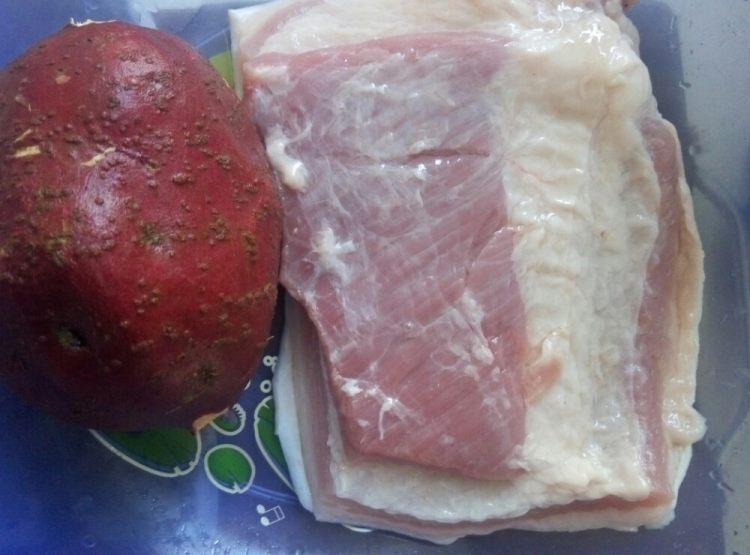 红薯红烧肉步骤1