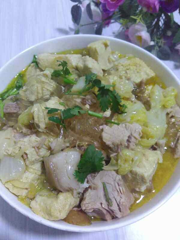 五花肉白菜粉条炖冻豆步骤11