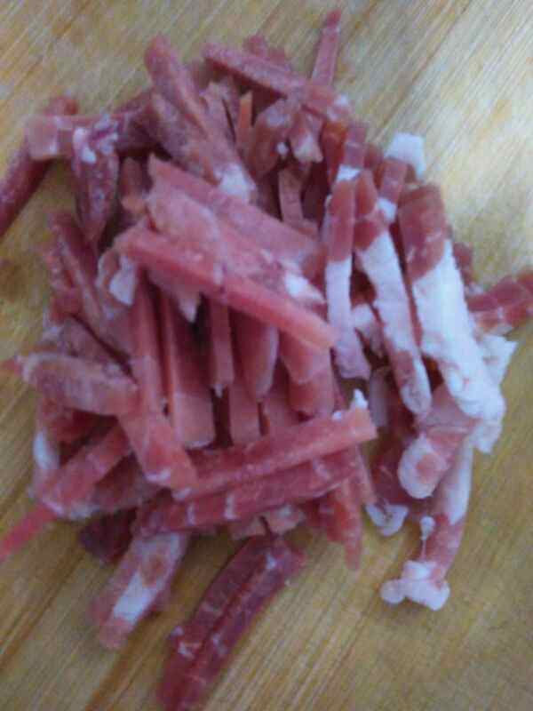 酸黄瓜肉丝步骤3