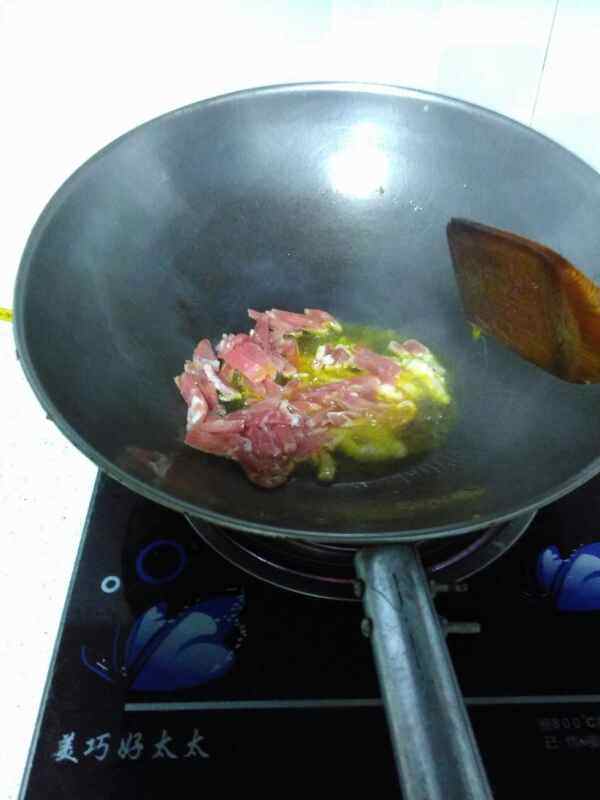 酸黄瓜肉丝步骤4