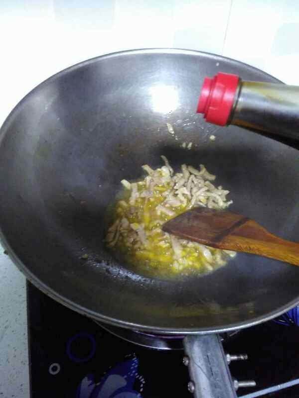 酸黄瓜肉丝步骤5