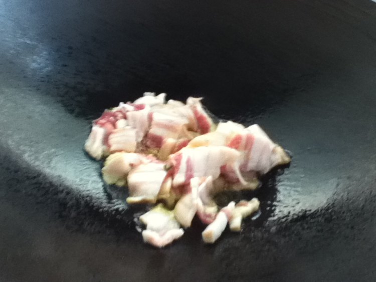 香菇炒黄瓜步骤3