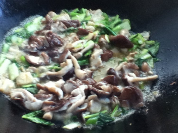 香菇炒黄瓜步骤9