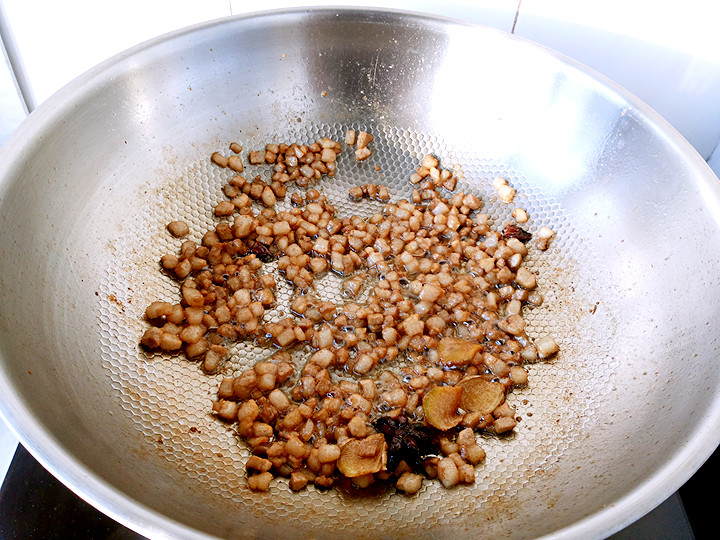 肉末酸辣豆角粉条步骤8