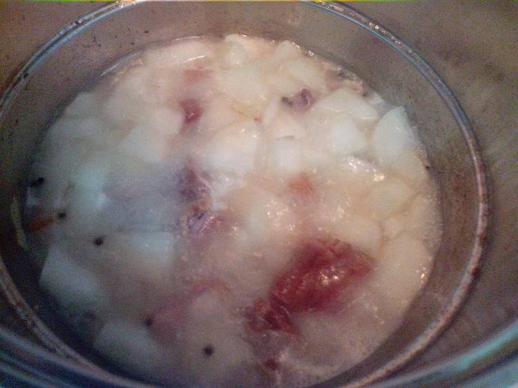 白萝卜煲腊肉步骤10