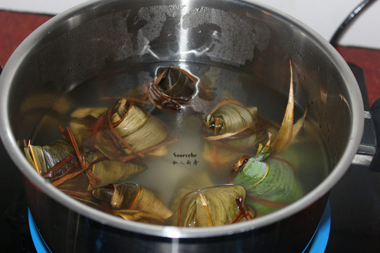 广式腊味粽步骤8