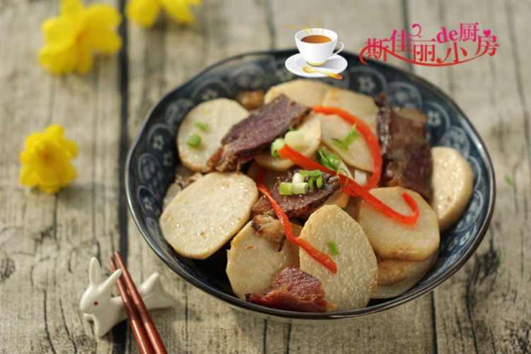 腊肉芋头片步骤7
