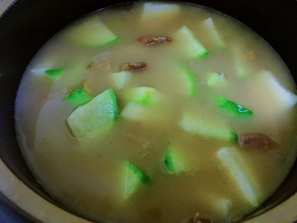 萝卜炖腊肉步骤12