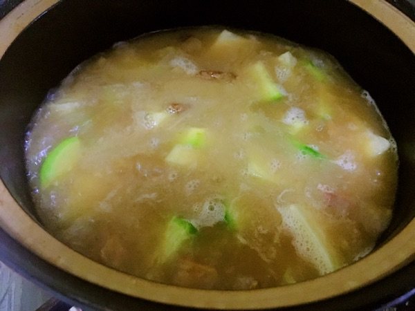 萝卜炖腊肉步骤13