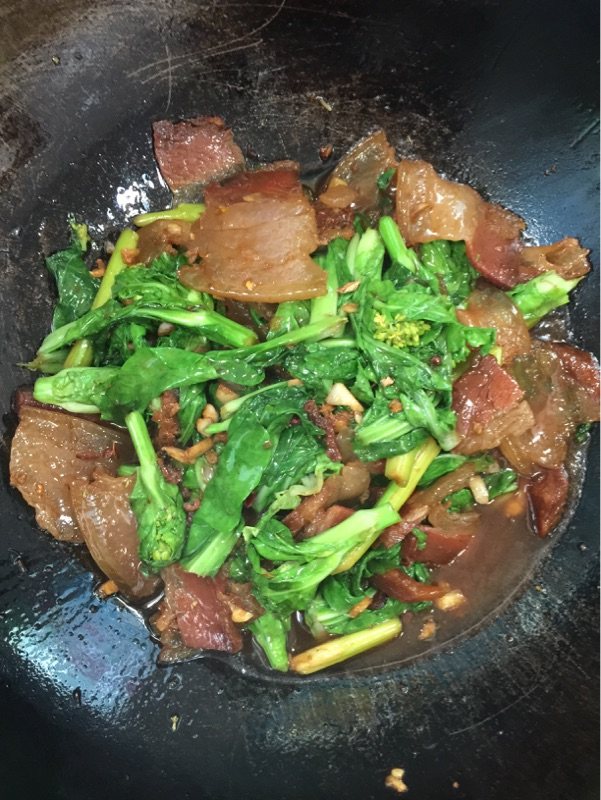 菜苔炒腊肉步骤10