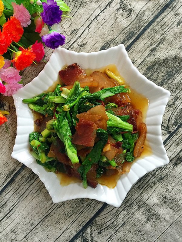 菜苔炒腊肉步骤11