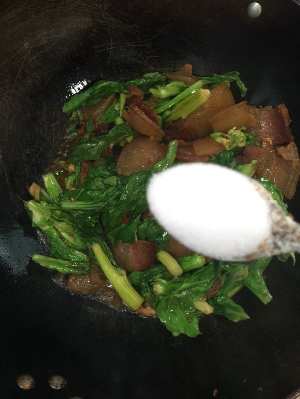 菜苔炒腊肉步骤9