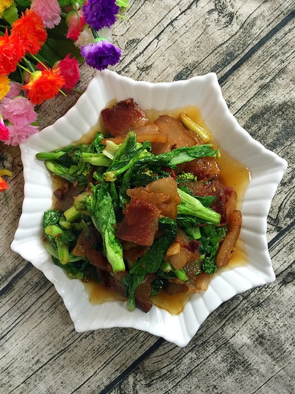 菜苔炒腊肉步骤16