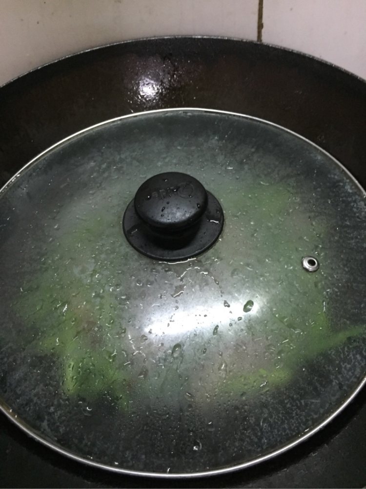 韭菜苔炒腊肉步骤6