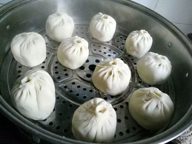 腊肉包子步骤10