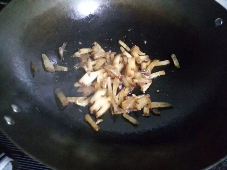 铁锅焖饭步骤6
