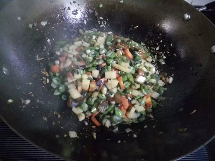 铁锅焖饭步骤9