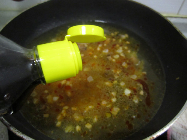 腊味肉沫豆腐汤步骤8