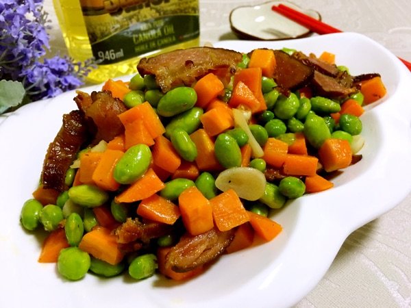 青豆炒腊肉步骤8