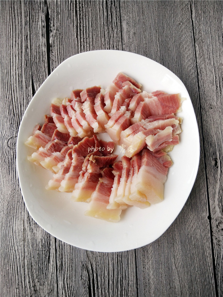 香煎腊肉步骤5