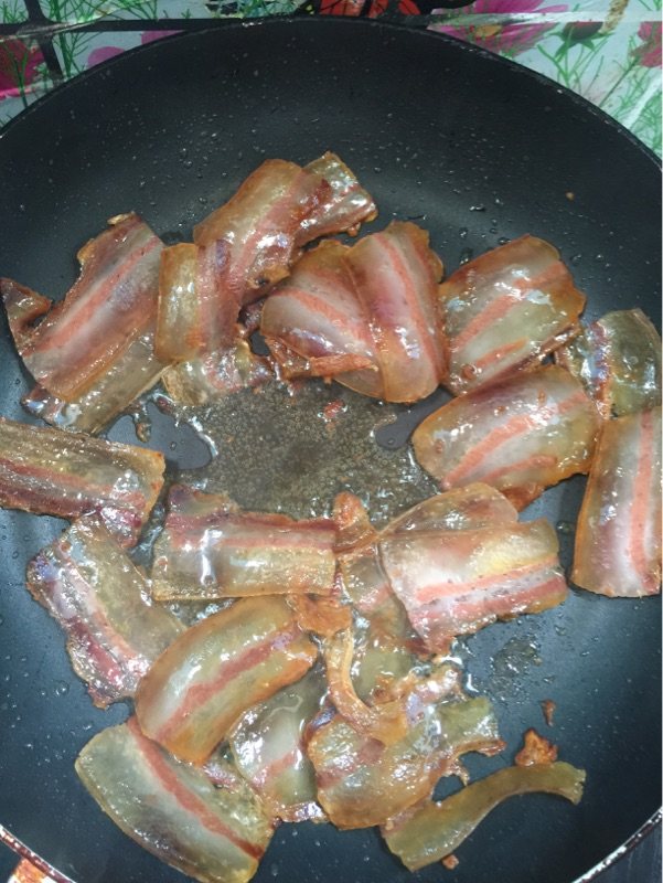 豇豆炒腊肉步骤4