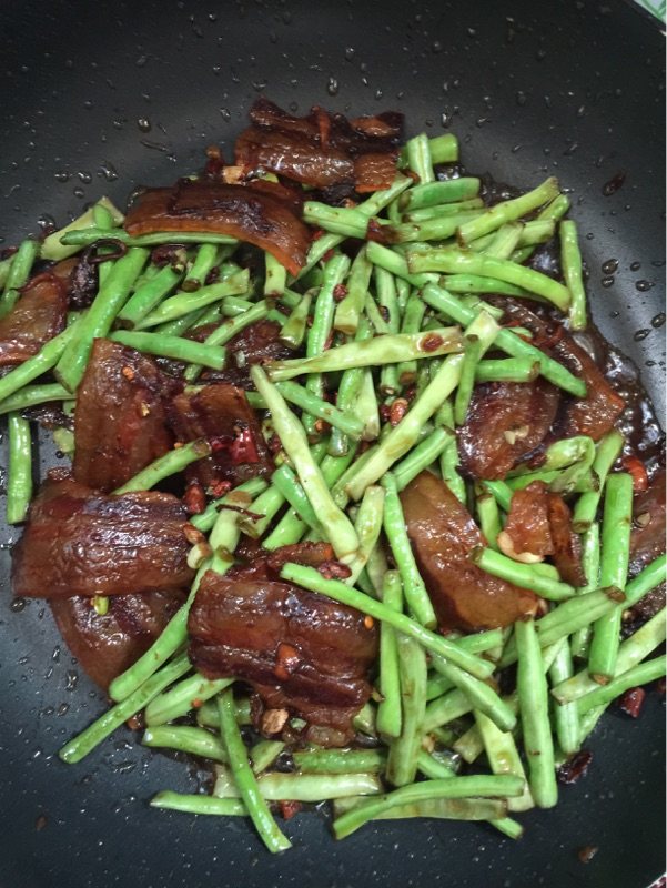 豇豆炒腊肉步骤10