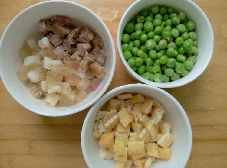 青豆腊肉步骤4