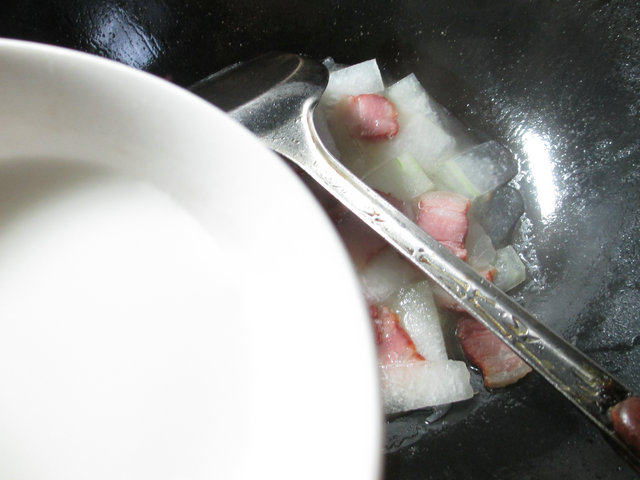 腊肉烩冬瓜步骤9