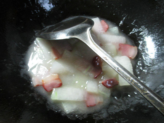 腊肉烩冬瓜步骤10