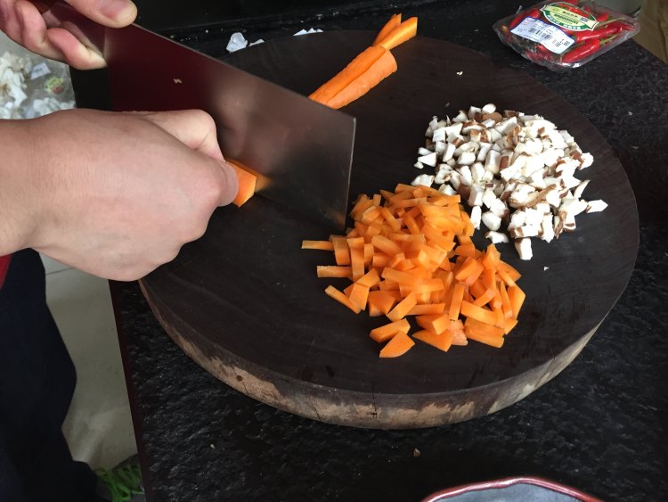 邱莹莹的腊肉饭【改良步骤4