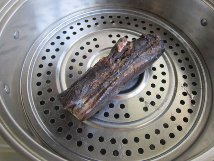 腊肉炒鸡蛋步骤2