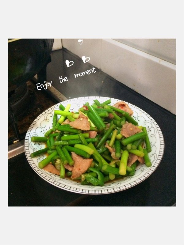 腊肉蒜苗步骤6